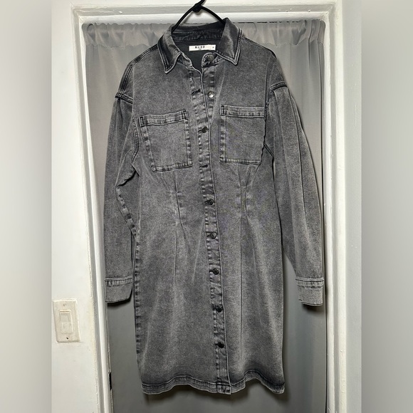 NA-KD Gray Gathered Waist Denim Button-Up Dress Size 38 - Picture 1 of 7